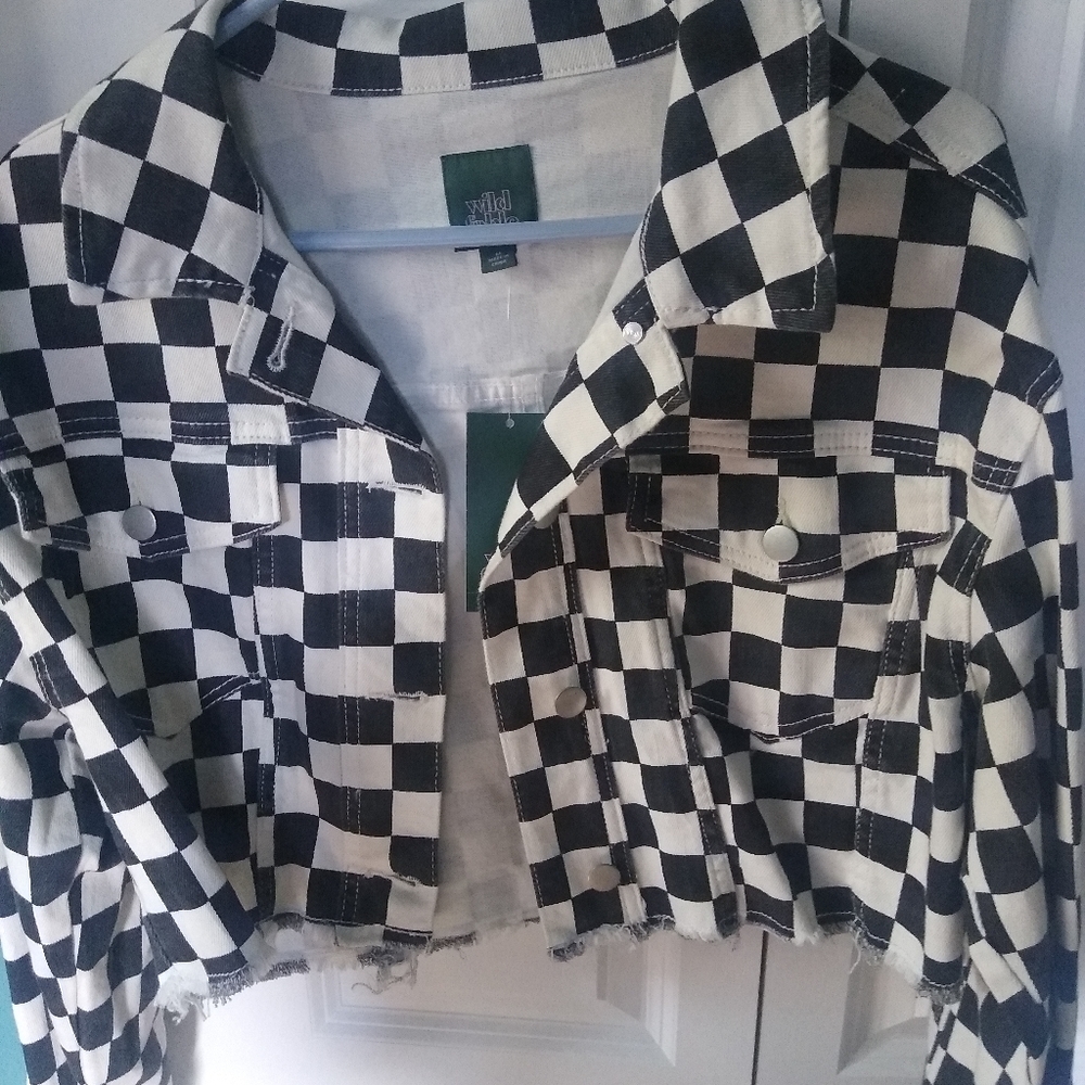 Black and white checkered cropped jacket